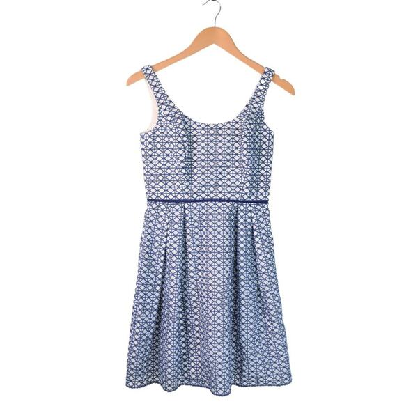 Shoshanna Fit & Flare Mini Dress Embroidered Blue on White Lattice Geo - Picture 3 of 9